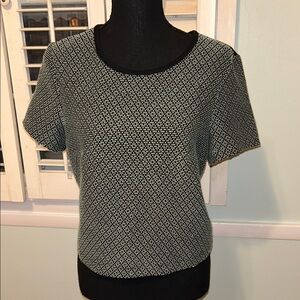 BCBGeneration Black and White Geometric Short Sleeve Top